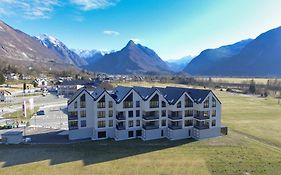 Soca Valley Suites